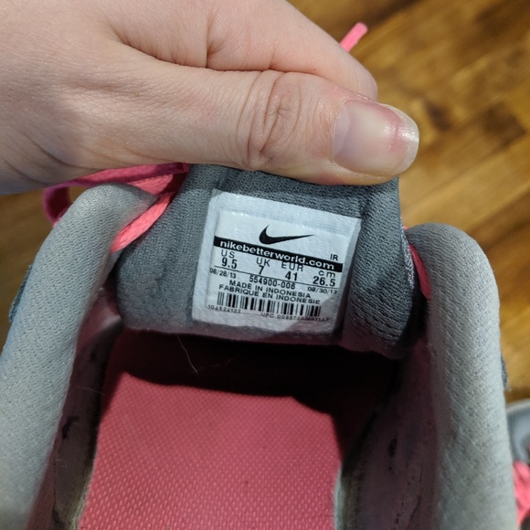 Nike Women's Revolution 2 Grey Pink and Blue 9.5 - Picture 2 of 3
